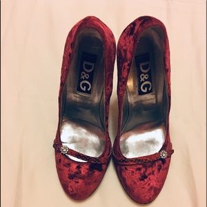 Dolce & Gabbana velvet heels (D & G) Size 7.5